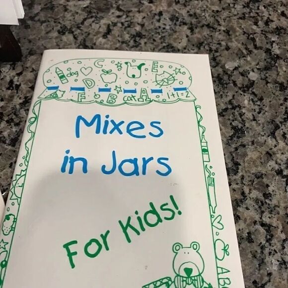 LOT of 5 Gifts In A Jar Cookbooks #CB1 - Picture 3 of 5